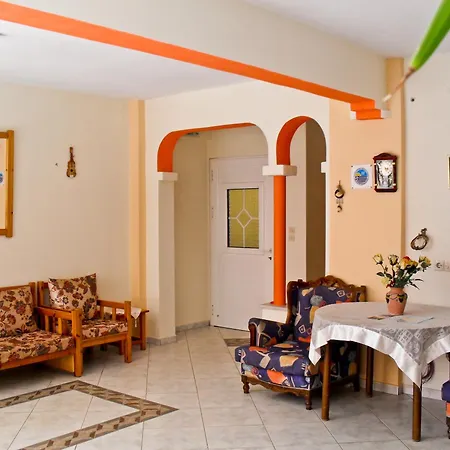 Elena Apartment *